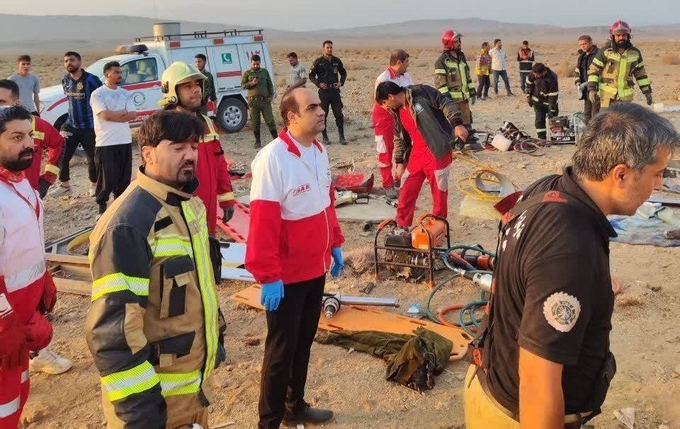 دادستان ساوه برای بررسی ابعاد حادثه واژگونی مرگبار اتوبوس دستور قضایی صادر کرد دادستان ساوه برای بررسی ابعاد حادثه واژگونی مرگبار اتوبوس دستور قضایی صادر کرد