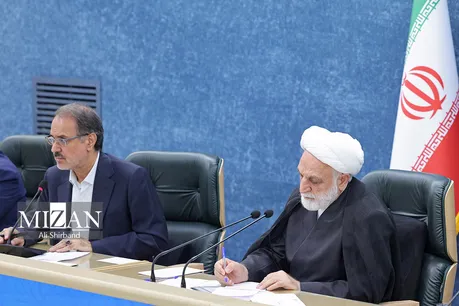 تمرکز روی درآمد و هزینه‌های کشور بسیاری از مسائل را روشن می‌کند