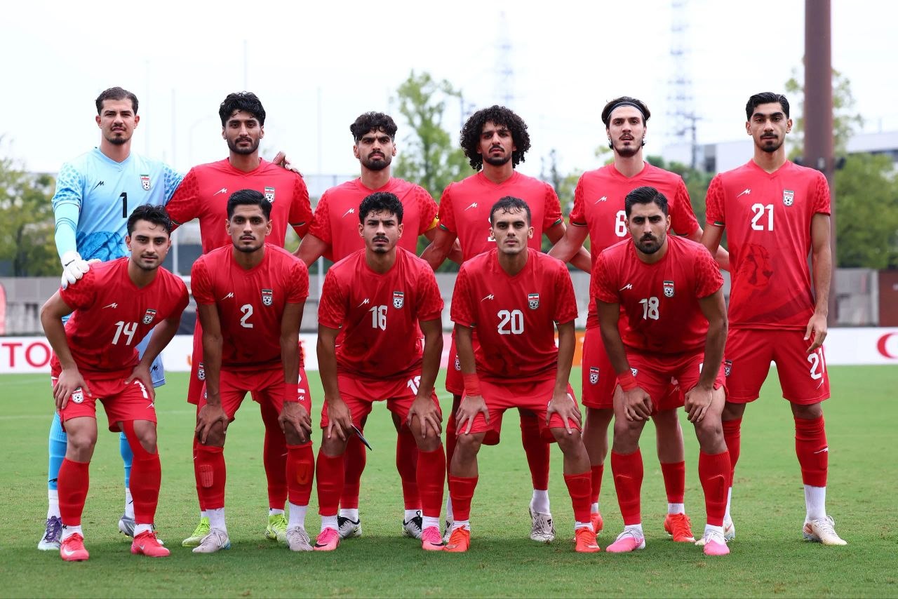 شافعی: پرسپولیس یک پلیمیکر کم دارد/ تیم ملی با همان ترکیب جام جهانی به جام ملتها میرود/ تیمِ امید در ناگویا شانس زیای برای مدال دارد شافعی: پرسپولیس یک پلیمیکر کم دارد/ تیم ملی با همان ترکیب جام جهانی به جام ملتها میرود/ تیمِ امید در ناگویا شانس زیای برای مدال دارد