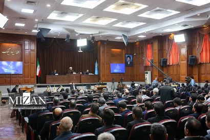 بازیگران اجاره‌ایِ بی‌خبر از نقش خود در نمایش گروهک منافقین