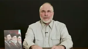 قالیباف:به وزیر خزانه‌داری آمریکا نوبل فیزیک بدهید! / او با پیش‌بینی هایش توانسته بی‌معنی بودن مفهوم زمان را ثابت کند