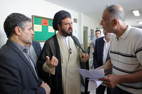 بازدید رئیس مرکز حل اختلاف قوه قضاییه از مجتمع قضایی شماره ۴ و ۸ ویژه شورا‌های حل اختلاف