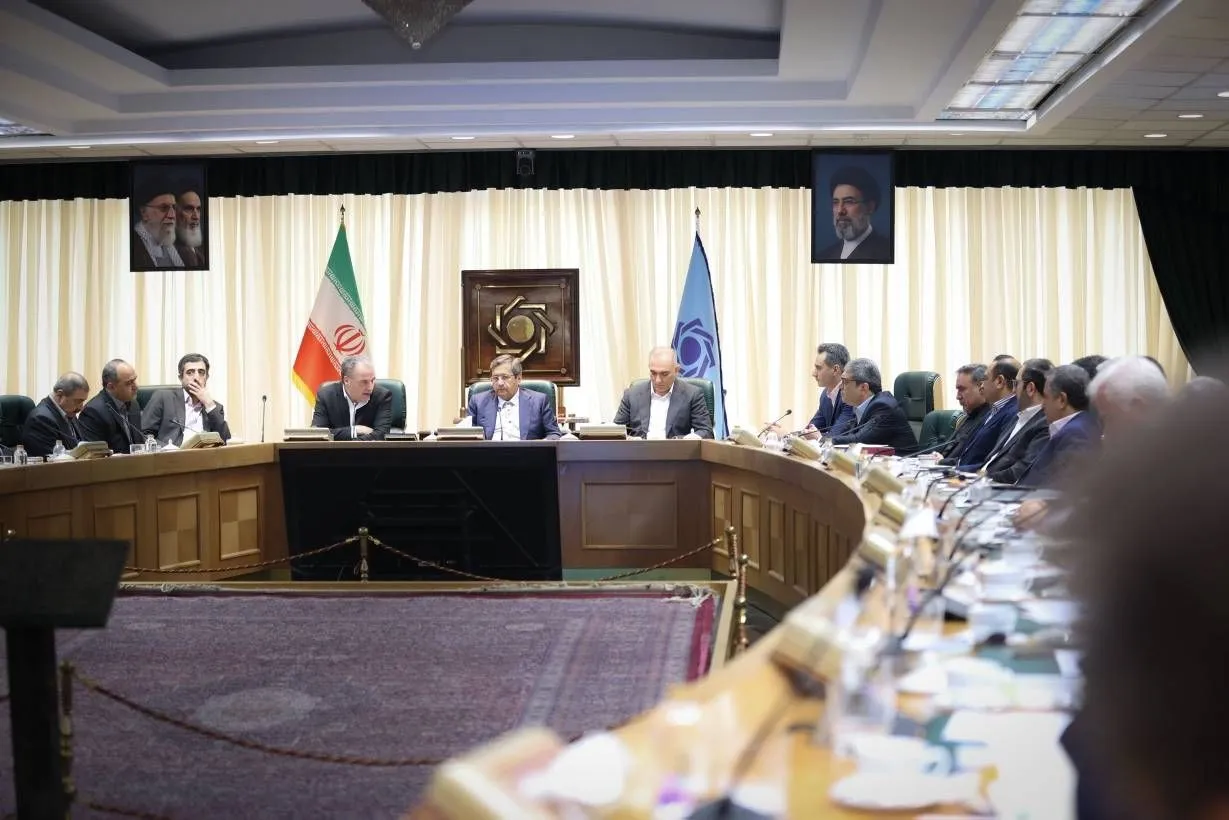 تذکر جدی رئیس‌ کل بانک مرکزی درباره رعایت ضوابط مبارزه با پولشویی در بانک‌ها