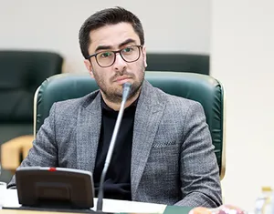 دستیار رئیس‌کل بانک مرکزی در امور ارزی: بانک مرکزی ارزی برای واردات خودرو تخصیص نداده است
