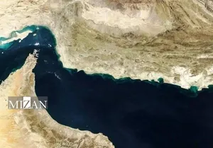 منبع ایرانی: هیچ کشتی آمریکایی از تنگه هرمز عبور نکرده است/ اظهارات ترامپ نمایشی است