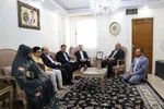 دیدار با خانواده شهدا، نقطه آغاز فعالیت رئیس جدید سازمان زندان‌ها