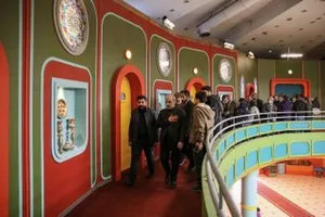 بازدید رئیس رسانه ملی از پشت صحنه «هتل بسیار بسیار عجیب»/ پخش فصل اول در ماه رمضان