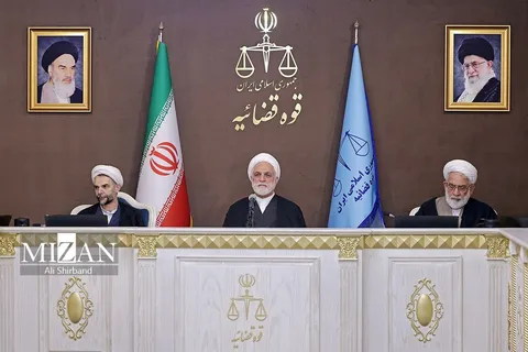 دستور رئیس قوه قضاییه؛ با جرایم خشن برخورد کنید/ حجت‌الاسلام والمسلمین محسنی اژه‌ای: دادستان تهران و دستگاه‌های ذیربط با جدیت مشغول شناسایی و دستگیری عوامل قتل دانشجوی دانشگاه تهران هستند