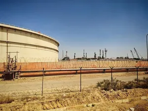 ماجرای دود غلیظ جنوب تهران؛ حریق ۲ تانکر در پالایشگاه مهار شد