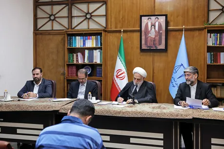 آسیب‌شناسی میدانی و سرکشی رئیس دستگاه قضا به جلسه محاکمه چند متهم تراستی و بررسی ویژه پرونده خالی‌فروشی ارز