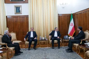 دیدار نائب رئیس مجلس و استاندار همدان با وزیر امور خارجه