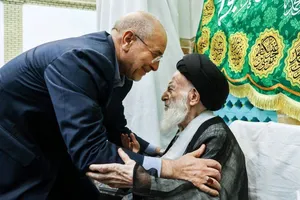 قالیباف: آیت‌الله شبیری زنجانی استوانه معنوی جهان تشیع بود