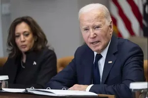 Trump revokes security clearances for Biden and Harris