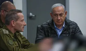Haaretz: Netanyahu attacked Iran for his political survival