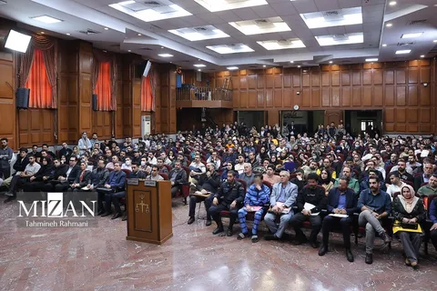 دومین جلسه دادگاه رسیدگی به پرونده کوروش کمپانی/ ماجرای خرید چندین دستگاه خودرو و جت‌اسکی توسط متهم ردیف اول در کیش