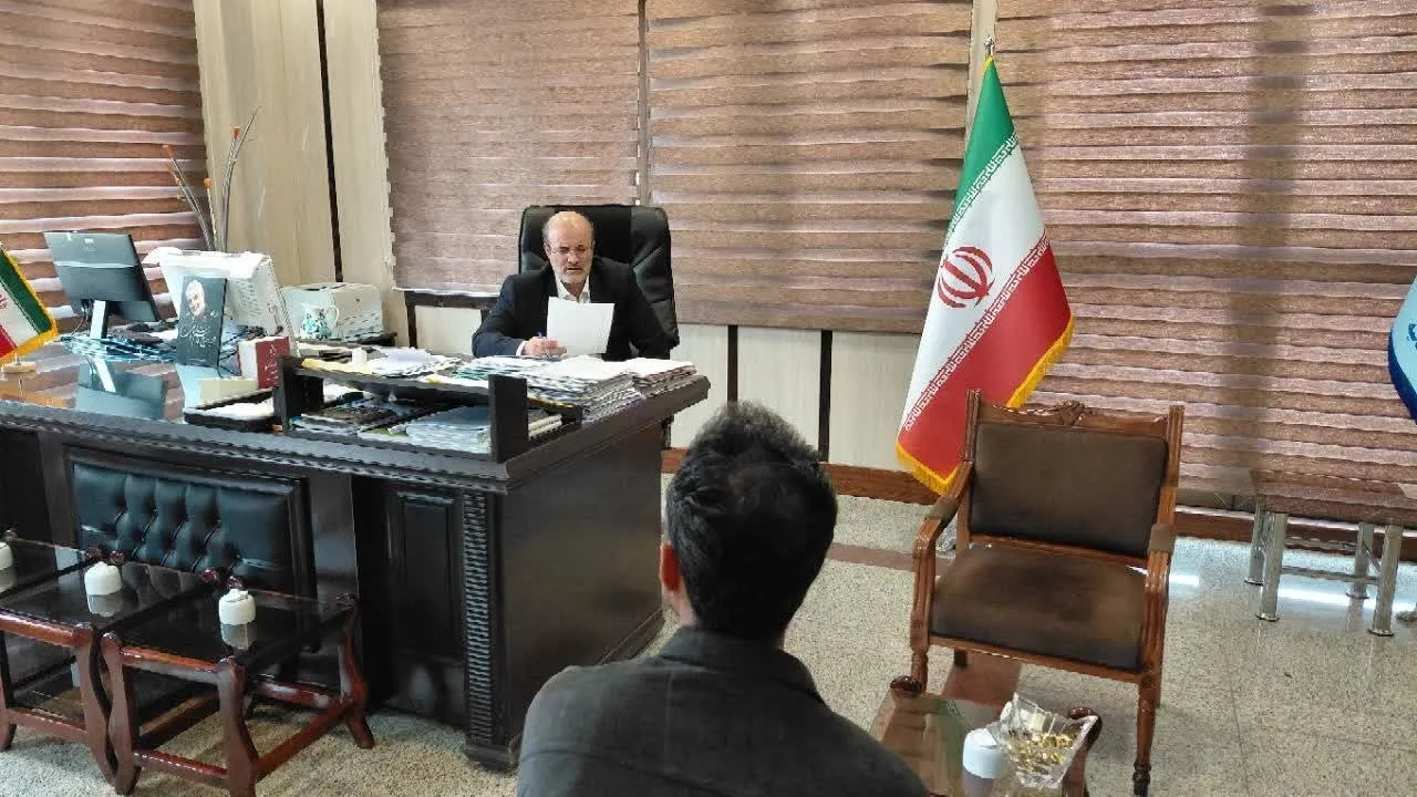 ملاقات مردمی رئیس‌کل دادگستری استان همدان با ۳۰ نفر از مراجعان در روز تعطیل