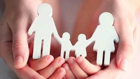 حضانت فرزند بعد از طلاق با چه کسی است؟/ شرایط حضانت و سلب حضانت از والدین
