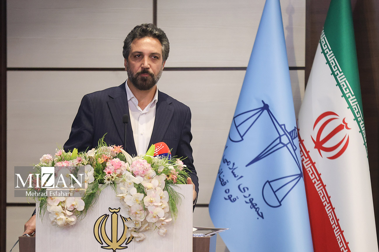 آیین تقدیر از برترینهای جشنواره آرای برتر نهادهای ارفاقی برگزار شد/ معاون اول قوه قضاییه: آرای برتر قضایی باید بازتاب دهنده درک اجتماعی و توجه به آثار و پیامدهای احکام باشند آیین تقدیر از برترینهای جشنواره آرای برتر نهادهای ارفاقی برگزار شد/ معاون اول قوه قضاییه: آرای برتر قضایی باید بازتاب دهنده درک اجتماعی و توجه به آثار و پیامدهای احکام باشند
