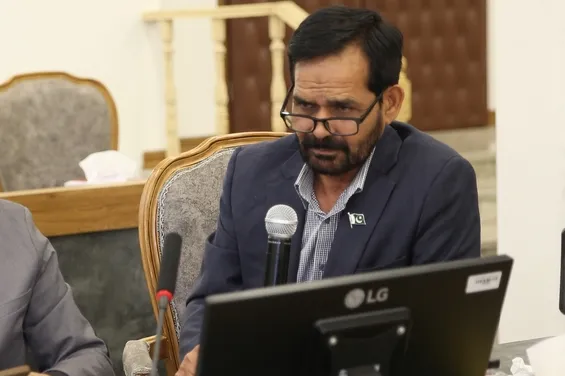 وکیل دیوان عالی پاکستان: وکلای آزاده جهان، صدای رسای دادخواهی ملت ایران در برابر جنایتکاران باشند