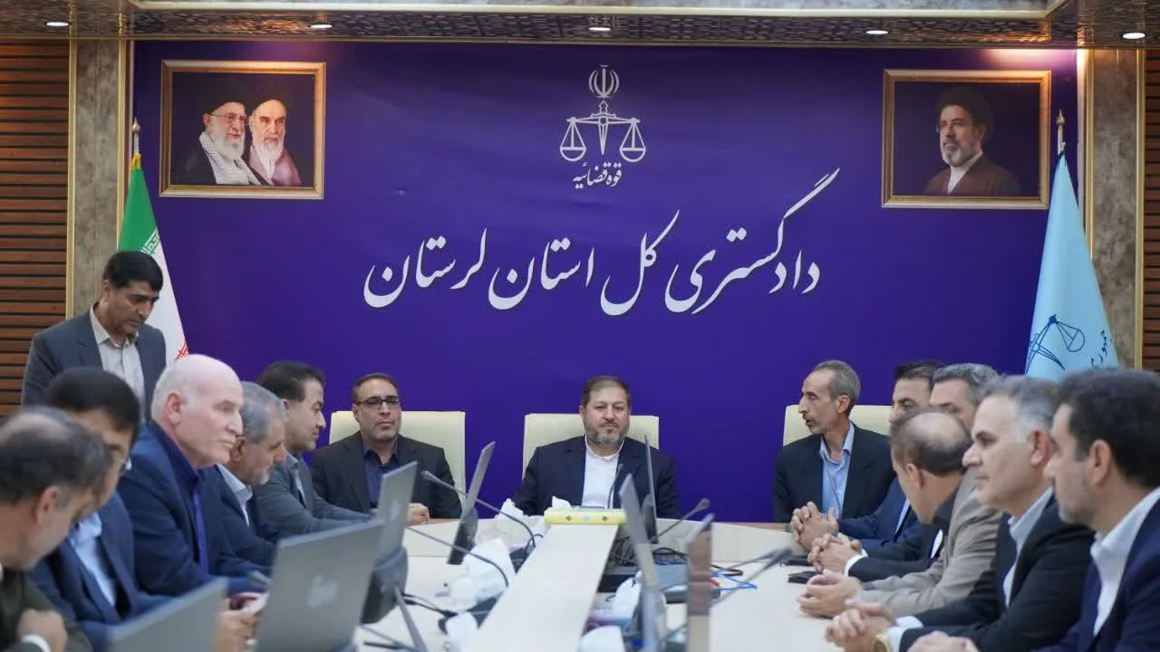 رئیس‌کل دادگستری لرستان: مدیریت جهادی؛ رمز عبور از چالش‌ها و تحقق تحول قضایی است/ بسیج هزار صلح‌یار برای گره‌گشایی از پرونده‌ها