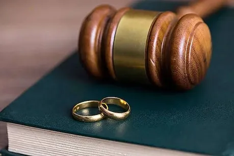 رأی دادگاه خارجی برای طلاق ایرانیان بدون رعایت تشریفات شرعی قابل تنفیذ نیست