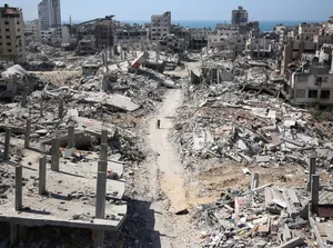 Israel demolishes 280,000 housing units in Gaza