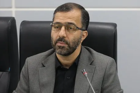 دولت فعلاً از اصلاح قیمت بنزین صرف‌نظر کرد