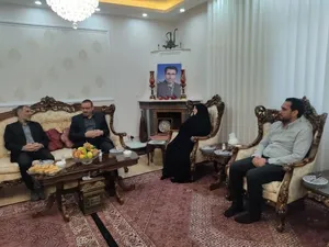 رئیس کل دادگستری زنجان از خانواده جانباز شهید سردار محمد رضا رضایی تجلیل کرد