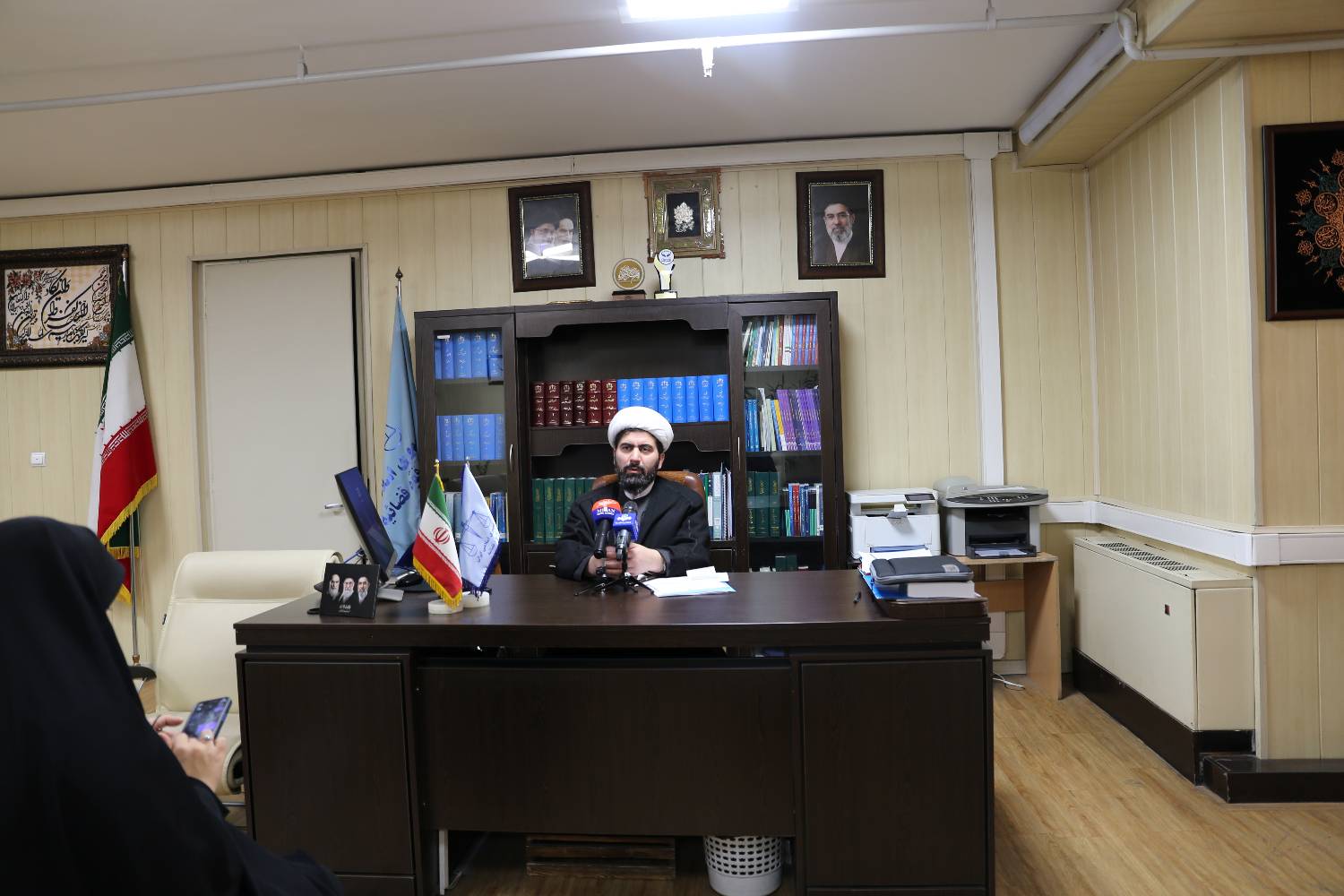 لایحه جنایات بینالمللی آماده بررسی در صحن مجلس است/ تدوین لایحه حفظ و گسترش آزادیهای مشروع در مراحل پایانی/ بهترین تعامل تقنینی میان قوه قضاییه و مجلس در دوره فعلی شکل گرفته است/بهرهگیری از هوش مصنوعی در تدوین لوایح قضایی/ صدور بیش از ۸۵۰ نظریه مشورتی و پاسخ به ۱۵۰۰ استعلام فقهی در یک سال لایحه جنایات بینالمللی آماده بررسی در صحن مجلس است/ تدوین لایحه حفظ و گسترش آزادیهای مشروع در مراحل پایانی/ بهترین تعامل تقنینی میان قوه قضاییه و مجلس در دوره فعلی شکل گرفته است/بهرهگیری از هوش مصنوعی در تدوین لوایح قضایی/ صدور بیش از ۸۵۰ نظریه مشورتی و پاسخ به ۱۵۰۰ استعلام فقهی در یک سال