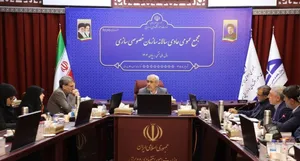 وزیر اقتصاد: خصوصی‌سازی باید از حاشیه‌ها فاصله بگیرد
