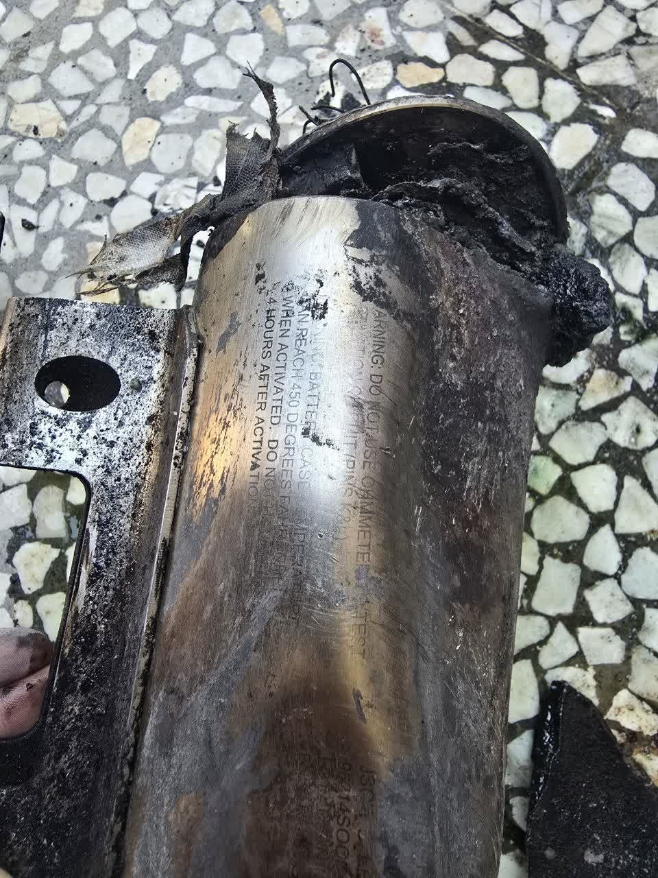 استفاده آمریکا از تسلیحات هدایت شونده دقیق تولید شده توسط کمپانی ریتون در حمله به مراسم عروسی در کوهستک استفاده آمریکا از تسلیحات هدایت شونده دقیق تولید شده توسط کمپانی ریتون در حمله به مراسم عروسی در کوهستک