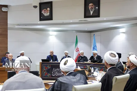 رئیس قوه قضاییه: دشمن دست‌بردار نیست؛ نباید غافل شویم