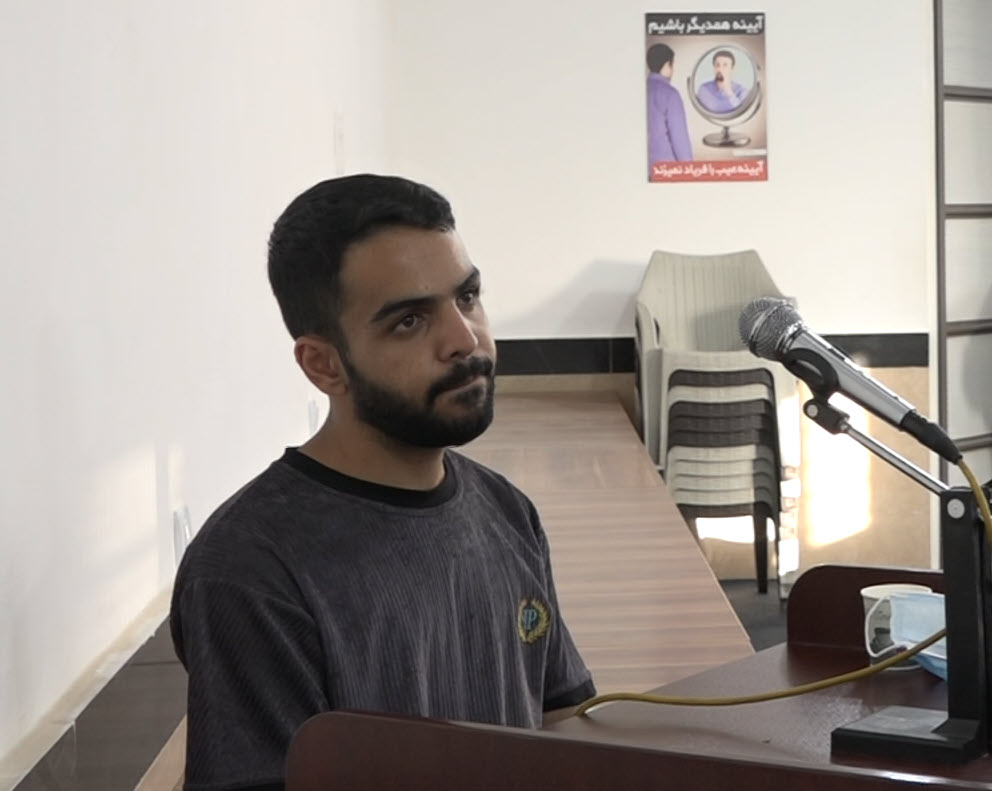 ۲ نفر از عوامل اصلی جنایت منجر به شهادت مظلومانه ۴ مأمور پلیس در اصفهان به دار مجازات آویخته شدند/ روایت شاهدان عینی از جنایات علیرضا سپاهی در روز حادثه: «بنزین روی مأمور ریخت و او را در حالی که زنده بود سوزاند» ۲ نفر از عوامل اصلی جنایت منجر به شهادت مظلومانه ۴ مأمور پلیس در اصفهان به دار مجازات آویخته شدند/ روایت شاهدان عینی از جنایات علیرضا سپاهی در روز حادثه: «بنزین روی مأمور ریخت و او را در حالی که زنده بود سوزاند»