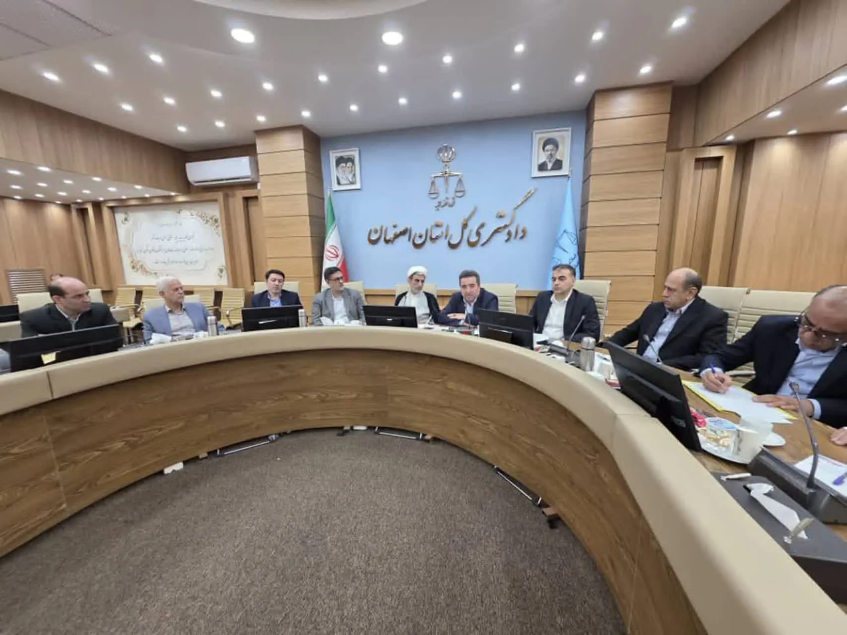 رئیس سازمان ثبت: اجرای قانون الزام به ثبت رسمی معاملات با جدیت پیگیری می‌شود