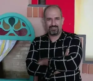 شاعر کودک: خانواده‌ها کودکان را در فرآیند خرید کتاب دخیل کنند
