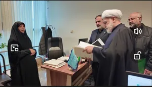 رئیس دستگاه قضا: دستور قضایی در مورد ضبط و توقیف اموال مرتبط با افرادی که به همکاری با دشمن مبادرت کرده‌اند صادر شده است/ عناصری که روز‌های پایانی سال و تعطیلات نوروز امنیت مردم را تهدید کنند با اقدام محکم قانونی مواجه می‌شوند