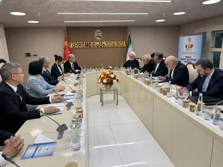دیدار رئیس قوه قضاییه با رئیس دیوان عالی جمهوری خلق چین، بلاروس، اندونزی، فدراسیون روسیه و هند/ حجت‌الاسلام والمسلمین محسنی اژه‌ای: توسعه مناسبات قضایی در منظومه بریکس، یک مأموریت استراتژیک برای گذار از نظم حقوقی ناعادلانه و تک‌قطبی کنونی است/قوه قضاییه برای تسریع رسیدگی به پرونده‌های تجار ایرانی و هندی آمادگی دارد