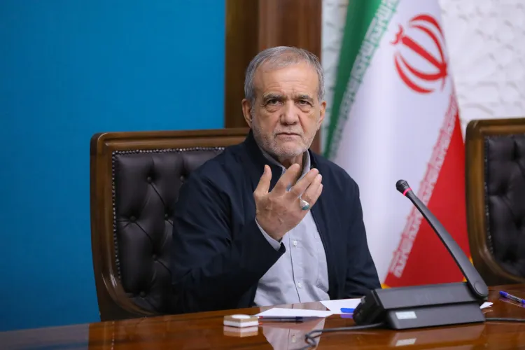 پزشکیان: احداث مسیر‌ها باید مطابق با استاندارد‌ها باشد/ تملک اراضی پیش از آغاز عملیات اجرایی انجام شود