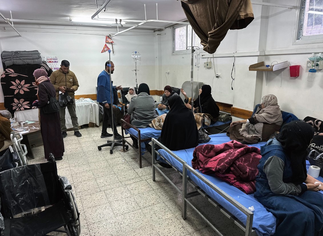 وضعیت بحرانی بیماران دیالیزی و سرطانی در غزه؛ انتظار در صف درمانی که هرگز فرا نمیرسد وضعیت بحرانی بیماران دیالیزی و سرطانی در غزه؛ انتظار در صف درمانی که هرگز فرا نمیرسد