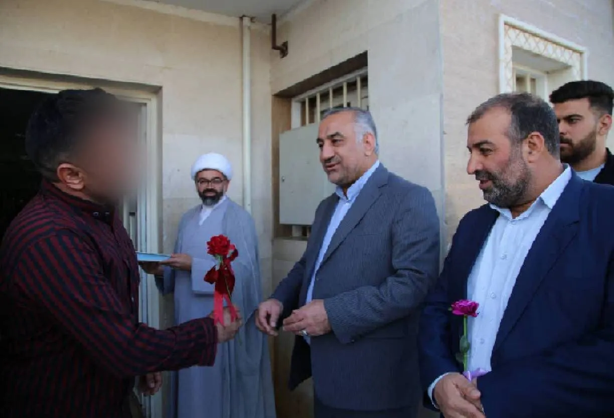 آزادی ۷۷ زندانی همزمان با سفر استانی رئیس سازمان زندان‌ها به خراسان شمالی