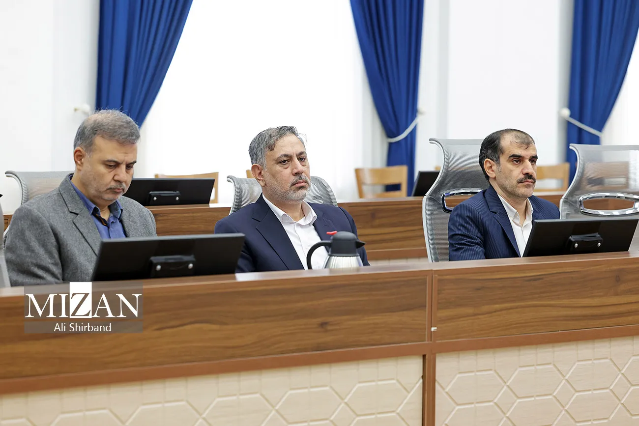 جلسه هم اندیشی رئیس قوه قضاییه با جمعی از اقتصاددانان کشور