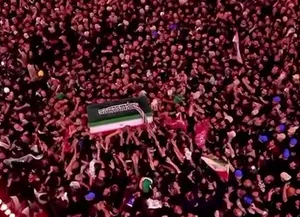 شیعیان در همه نقاط جهان به امام مجاهد شهید افتخار می‌کنند
