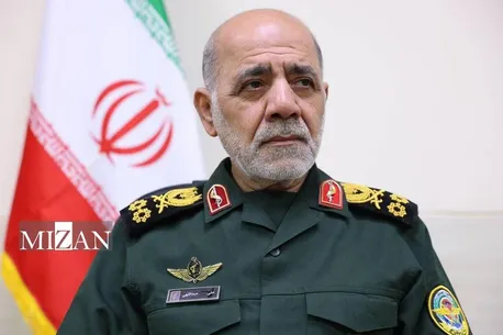 سرلشکر عبداللهی: مردم ایران با دست پزشکیان، در برابر دیدگان جهانیان، به رئیس‌جمهور جنایتکار آمریکا سیلی زدند
