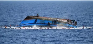 16 dead in refugee boat capsize