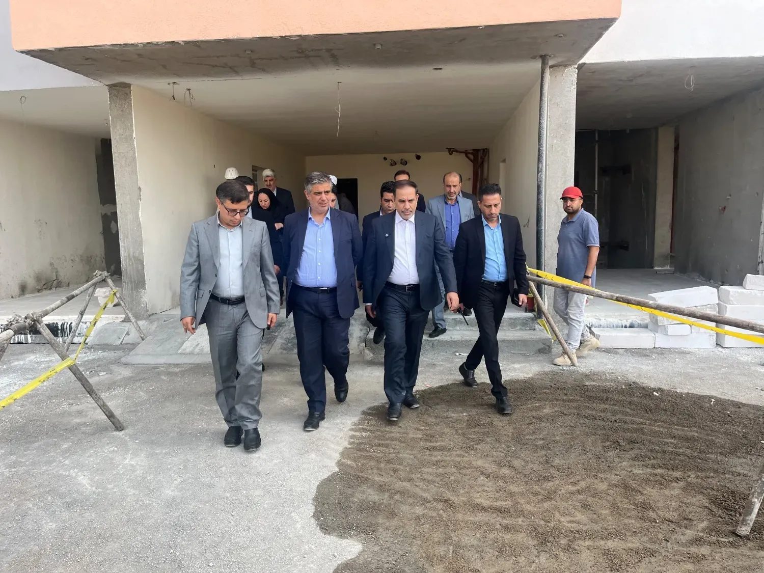 استاندار مرکزی: سفر رئیس سازمان بازرسی کل کشور به استان مرکزی، دستاورد‌های ارزشمندی به همراه داشت/ گره‌گشایی از مشکلات پروژه ۸۱۰۰ واحدی اراک