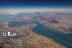 تنگه هرمز کاملا در اختیار ایران است