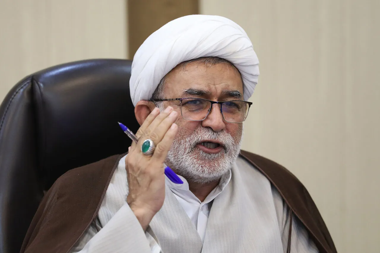 نباید به دشمنان اجازه دهیم از تنگه هرمز برای اقدام علیه ملت ایران استفاده کنند