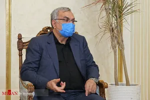 وزیر بهداشت: ۴ هزار محصول سلامت‌محور در ۲ سال گذشته تولید شده که ۱۳۰۰ محصول از سازمان غذا و دارو مجوز گرفتند