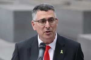 Israeli foreign minister resigns from Knesset seat