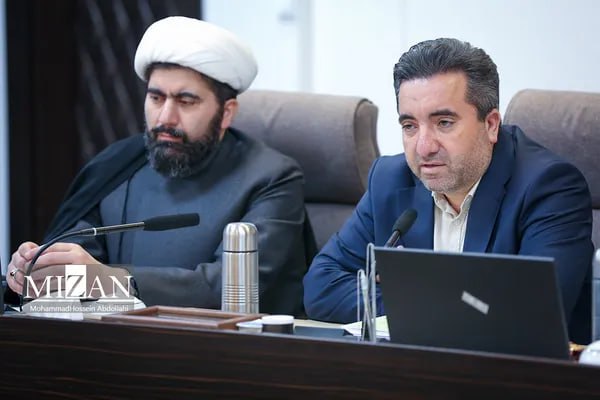 رئیس سازمان ثبت معاون اول قوه قضاییه: اجرای قانون الزام به ثبت رسمی معاملات نیازمند عزم همه دستگاههاست/ تأخیر در اجرای تکالیف قانونی موجب نارضایتی مردم میشود